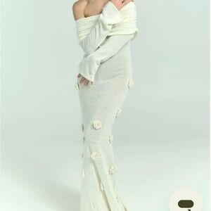 Meshki Kiki Off-Shoulder ivory sweater Dress XL